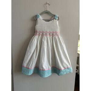 Hartstrings Smocked Dress Girls White Sleeveless Blue Seersucker Trim Bow size 8